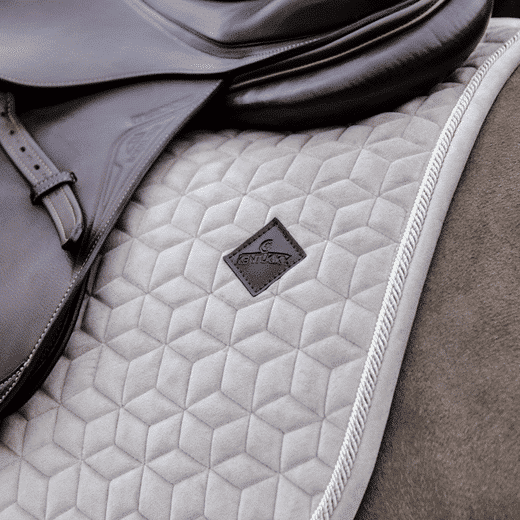 Kentucky – Tapis de selle basic velvet jumping
