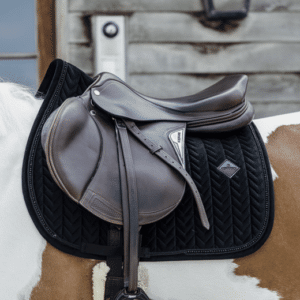 Kentucky – Tapis de selle velvet pearls jumping