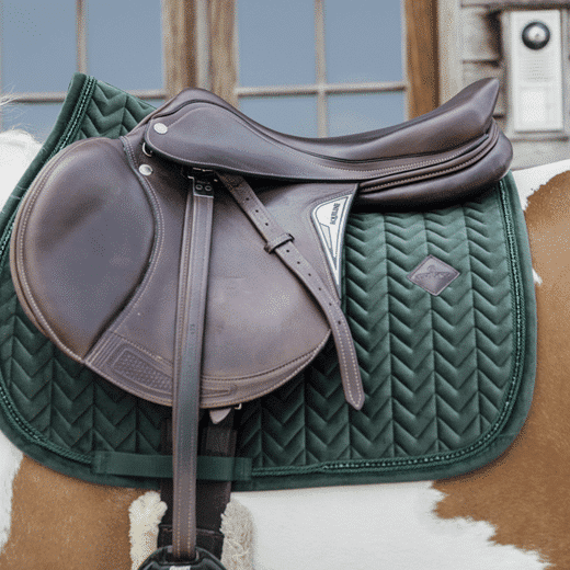 Kentucky – Tapis de selle velvet pearls jumping