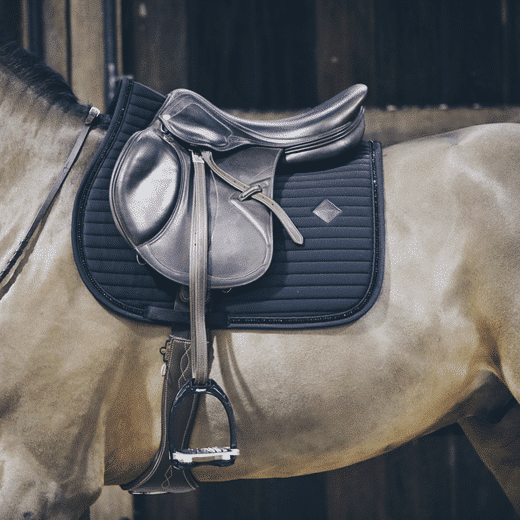 Kentucky – Tapis de selle pearls jumping